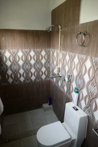 badkamer, met douche